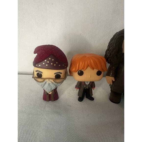 Harry Potter funko pop lot (7) Harry, Hermione, Ron, Hagrid, Dumbledore, More - Picture 6 of 6